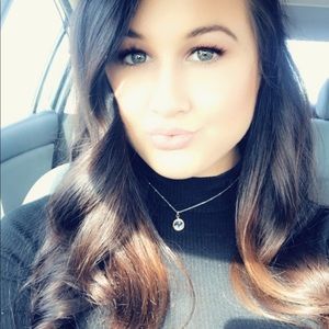 Meet your Posher, Camron